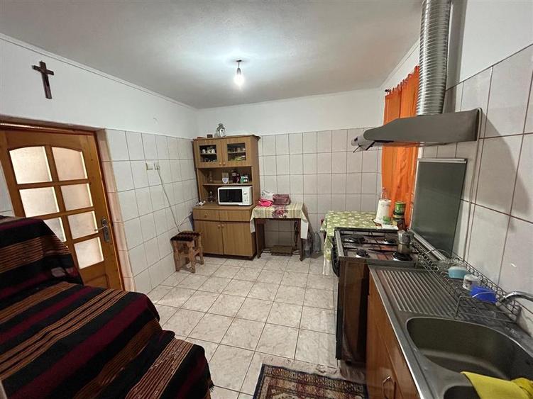 Casa de vanzare in Odobesti - 15