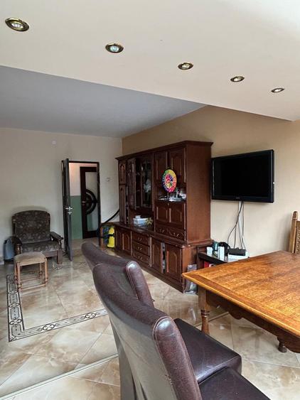 Se vinde Apartament pe Șos. Nicolae Titulescu – 3 Camere - 5