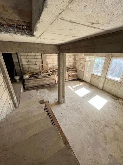 Casa+teren 6 camere+4 bai zona Pucioasa - 4