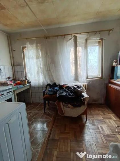 Apartament 3 camere, zona vest - 4