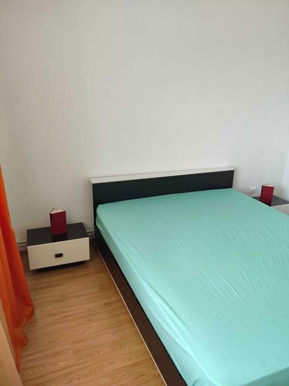 Inchiriez apartament 2 camere - 2