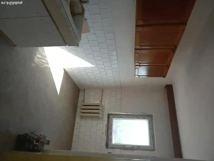 Apartament de vanzare - 5