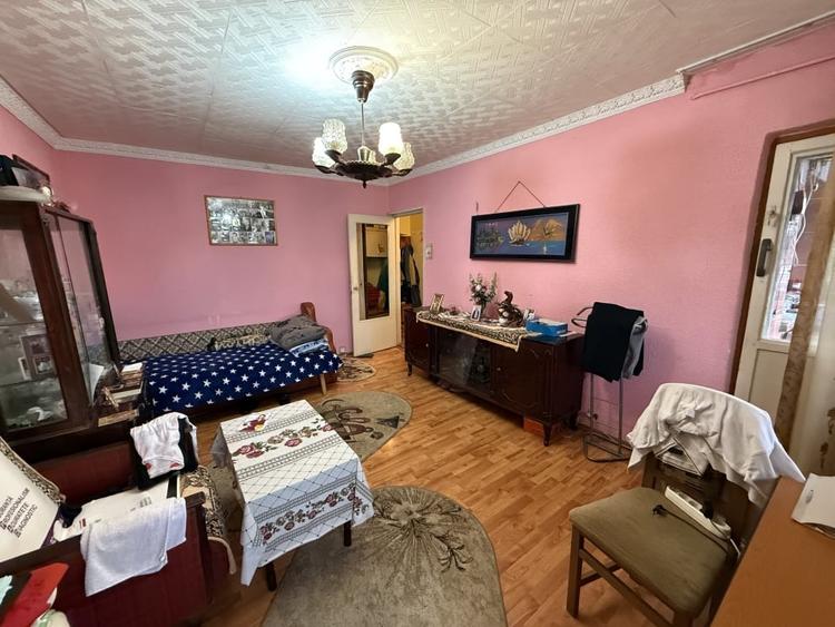 Apartament, 2 camere, 54 mp, decomandat, Rovine, Zona Cofetaria Damarin - 2