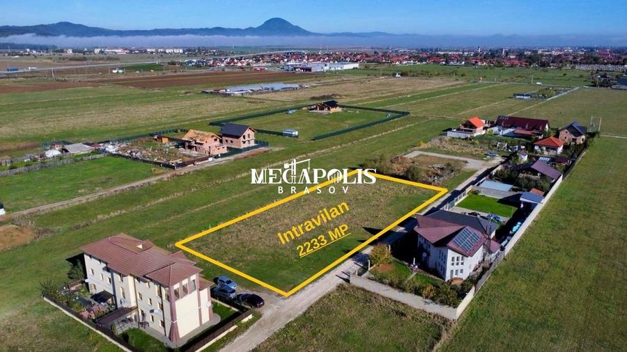 Teren 2233 mp  intravilan  Rasnov  Brasov - 1