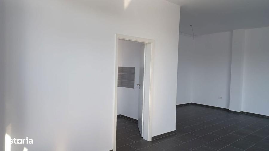 Spatiu comercial 87,62 mp, Tractorul, parter stradal, bloc 2025! - 1