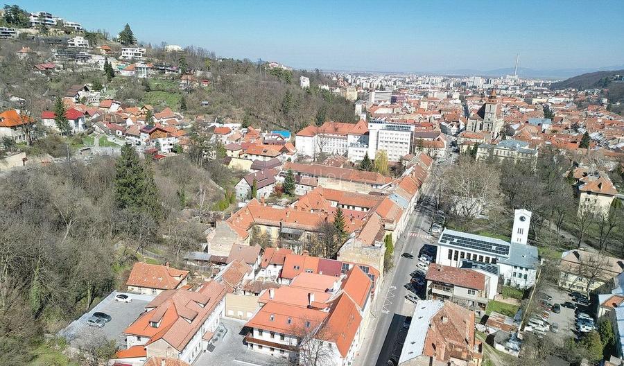 Cladire Ultracentral, multifunctionala - 24