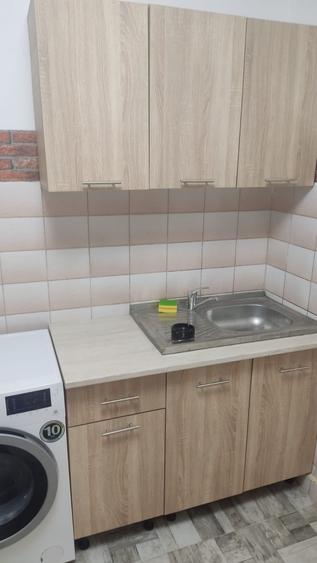 Berceni , 2 camere, primul chirias, etaj 4, PET FRIENDLY, 12 minute metrou - 8