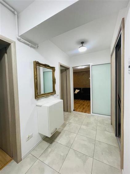 Vanzare Apartament 2 camere LUJERULUI EXIGENT PLAZA SECTOR 6 - 5