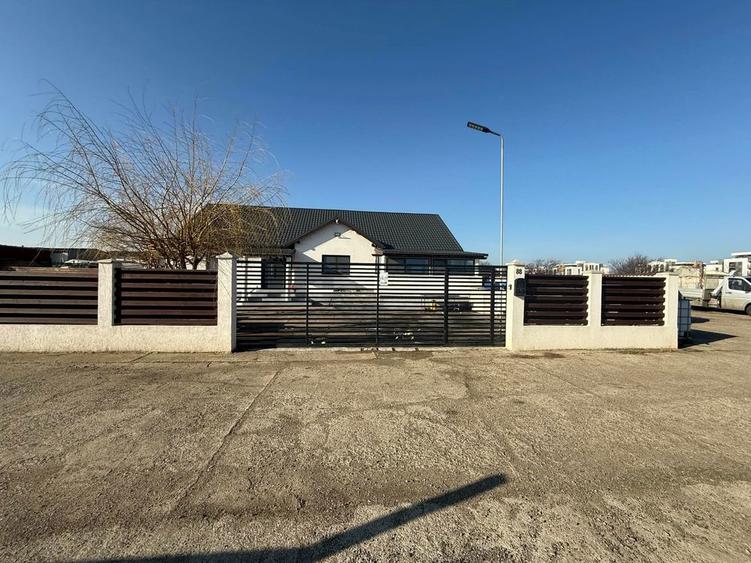 Casa si teren intravilan de vanzare in Focsani - 8