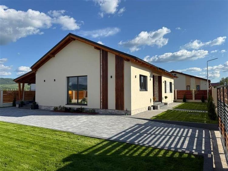 Exclusivitate, Casa 4 camere, Finisaje calitative, Tarlungeni, Brasov - 13