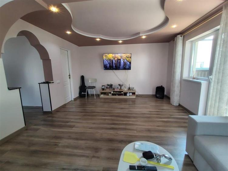 Casa tip duplex |  | C-5659 - 1