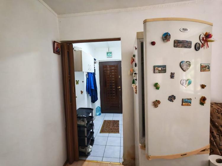 Apartament str. Violetelor - 4