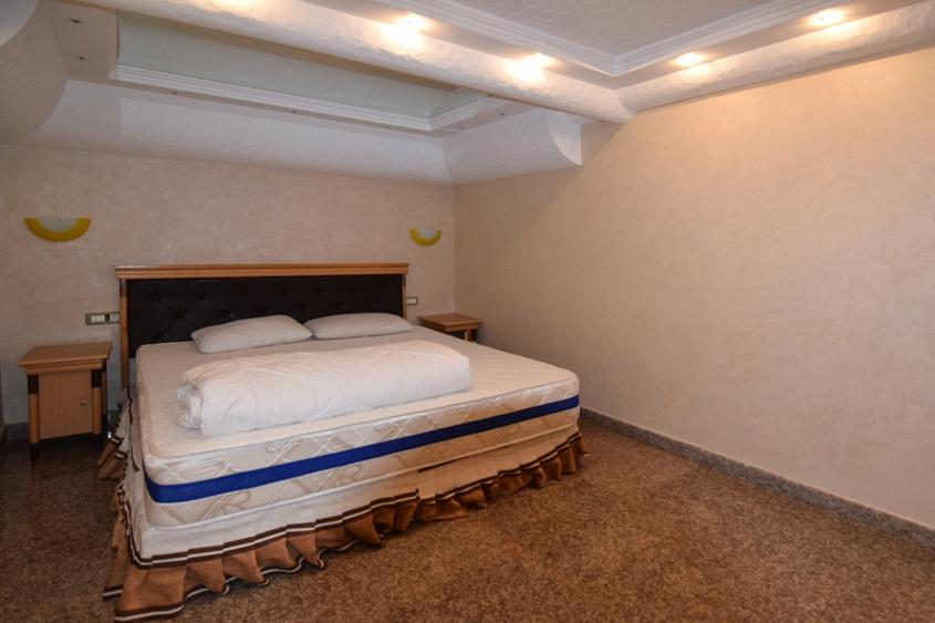 Apartament-Faleza Nord,Constanta - 4 Camere, 220mp, Plaja la Doar 2 Min - 6