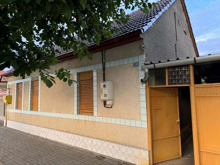 Casa de vanzare in orasul Deta - 6