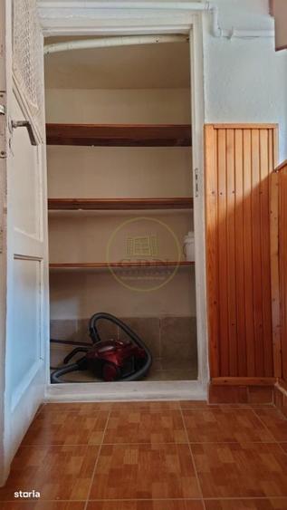 Casă cu 4 camere decomandat cu Teren 237 Mp în Central