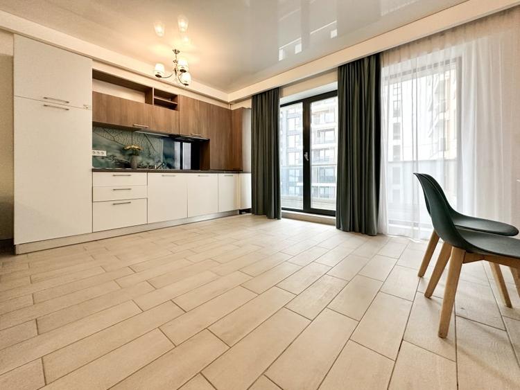 Apartament cu 2 camere de închiriat, Astoria Lake, Pet Friendly | Vedere la lac - 3