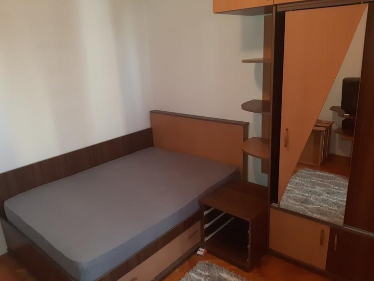 Proprietar &Icirc;nchiriez Apartament 2 Cam Vitan Auchan - 3