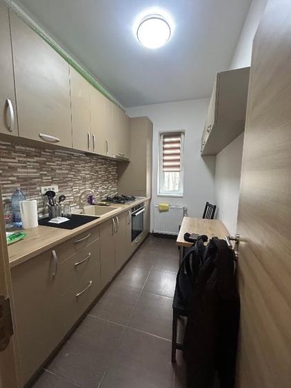 Garsonieră  de închiriat - Apărătorii Patriei, sector 4, - 3