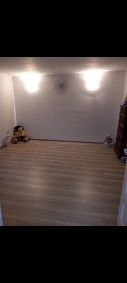 Casa de vanzare . - 5