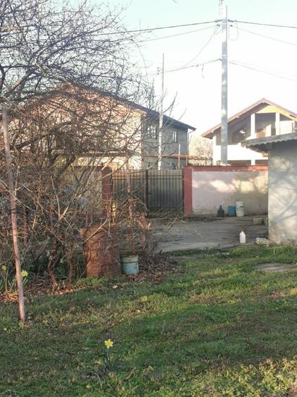 Frumusani, aproape de Bucuresti, casa cu teren 1.000 mp - 1