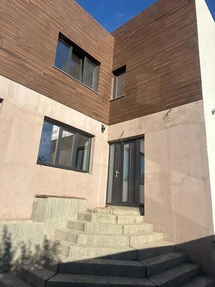 Casa Vila de vanzare Manolache - 2