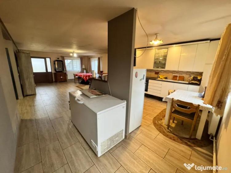 ???? Casa cocheta cu terasa | 5 ari teren - 9