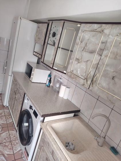 P.F închiriez apartament 2 camere , decomandat, 64 mp pe Esplanada Oancea - 1