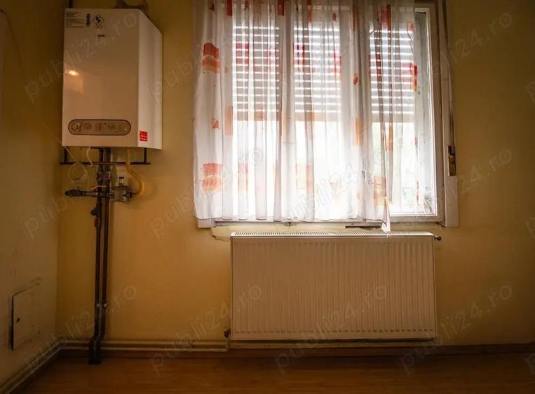 Proprietar! Vind Casa tip 'Vila'in JIMBOLIA! - 4