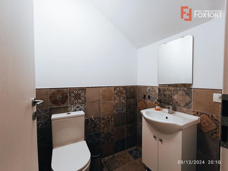 Casa tip triplex cu priveliste de vis in Giroc - V7245 - 18