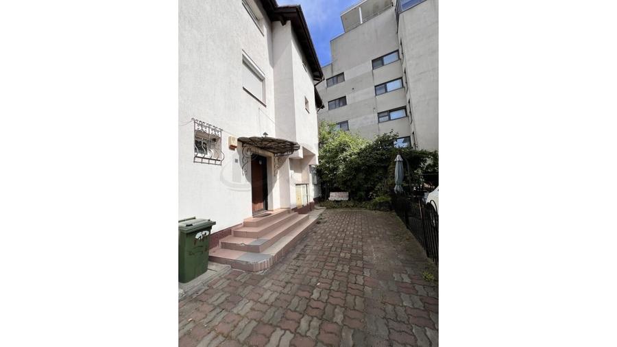 REV2004011 Vila 5 camere Herastrau - 22