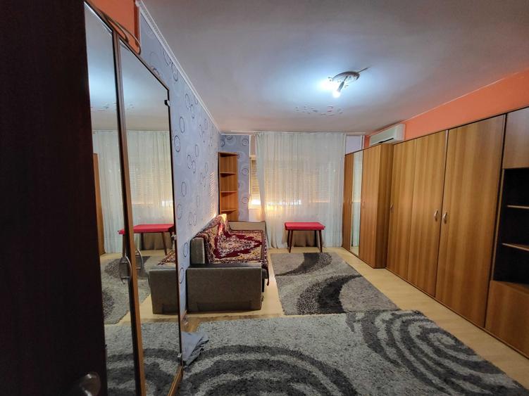 Inchiriez apartament cu 1 camera in Nufarul - 1