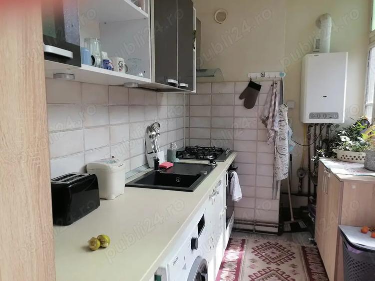 Ultracentral Sinaia, apt 2 camere, garaj, etaj 1 - 6