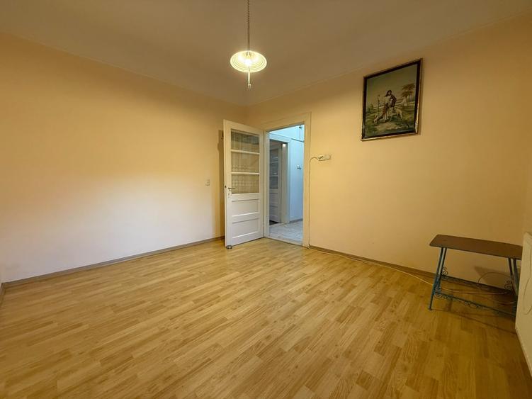 Casă individuală cu 2 camere cu Teren 505 Mp în Dâmbul Rotund