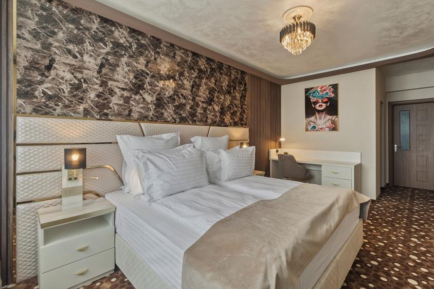 Inchiriez apartament 4 DELUXE camere langa Coresi, dispo imediat - 3