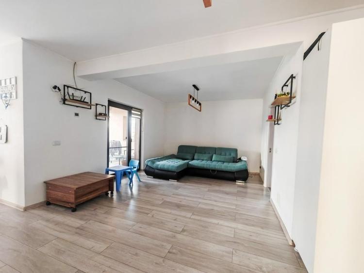 Casa ultramoderna spatioasa Calea Moinesti - 9