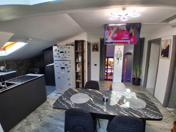 Parc Carol 3 Camere Mansarda - 2