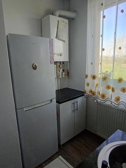 Apartament 1 camera, 35 mp, balcon, bucatarie open-space modern ?i luminos Descriere: - 5