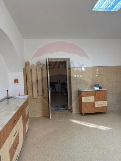 Cabinet de inchiriat - 3