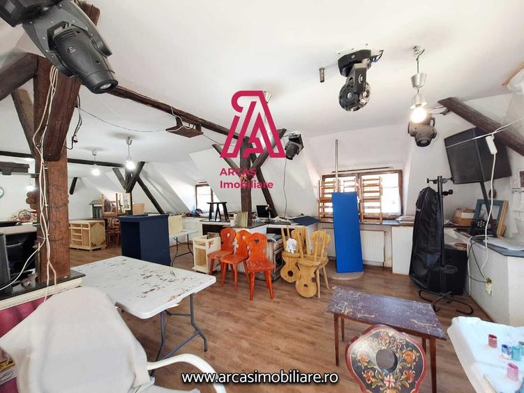 OCAZIE-Casă de vânzare în centrul localității Cisnădioara, Sibiu! - 9