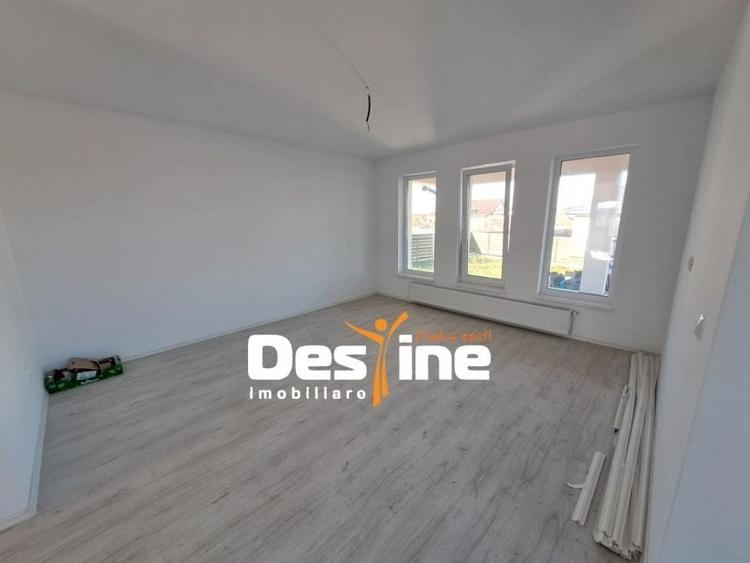 Casă individuală cu 3 camere cu Canalizare în Vorovești