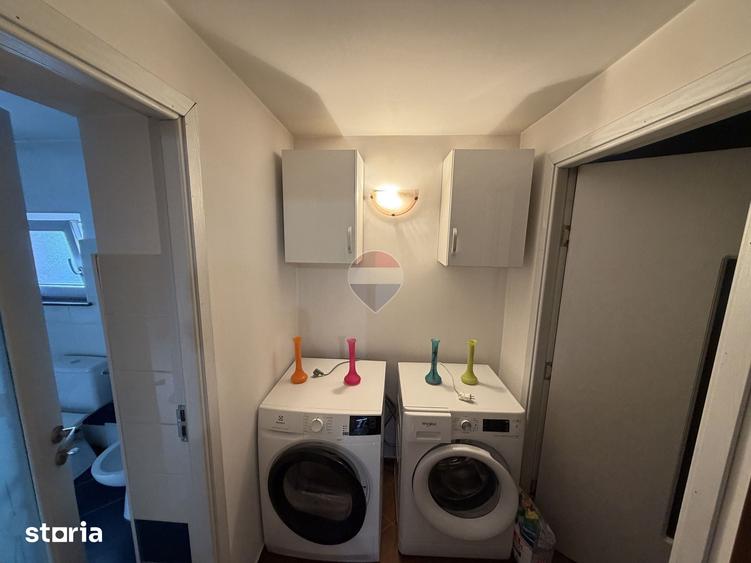 Casă cu 4 camere cu Teren 2500 Mp în Putna