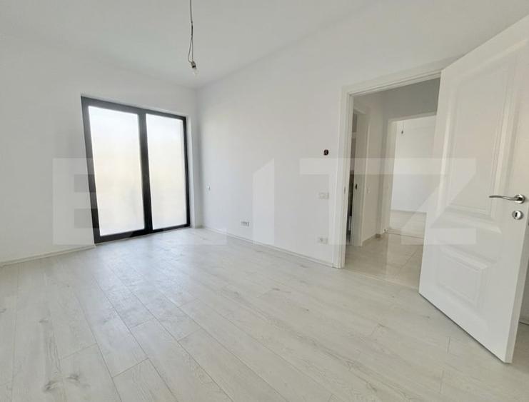 Apartament cu 2 camere semidecomandat în Giroc