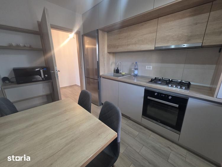 Apartament cu 3 camere în Astra