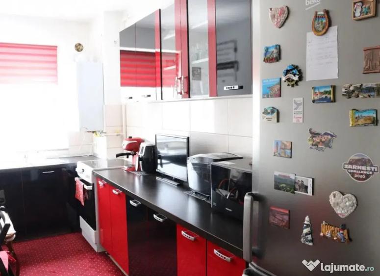 Apartament cu 2 camere decomandat în Avantgarden