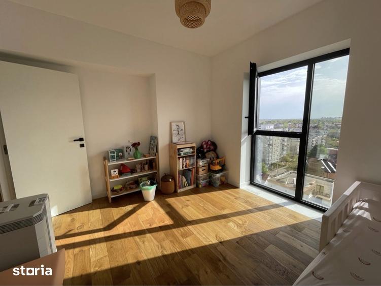 Apartament cu 3 camere decomandat în 13 Septembrie