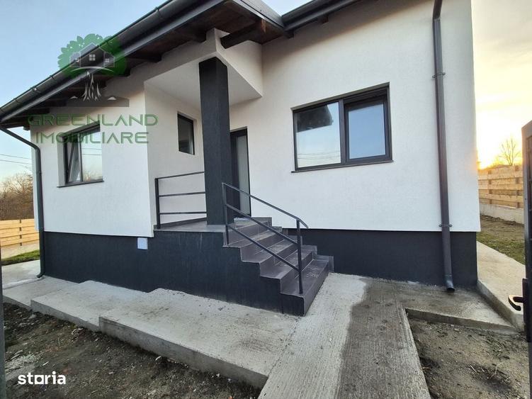Casă cu 3 camere în Ciurbești