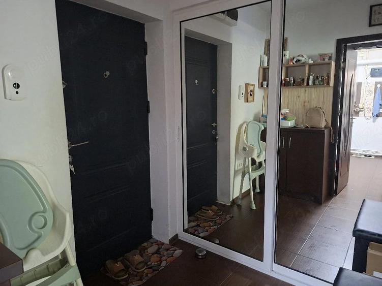 Apartament cu 2 camere decomandat în Corbu