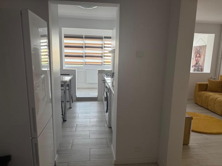 Apartament cu 2 camere semidecomandat în Liviu Rebreanu