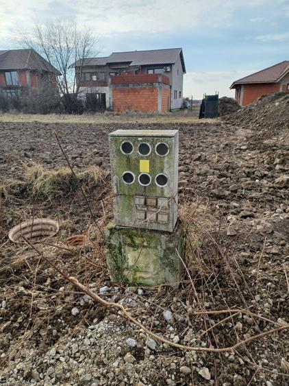 Teren Construcții intravilan de 812 mp, în Rontău