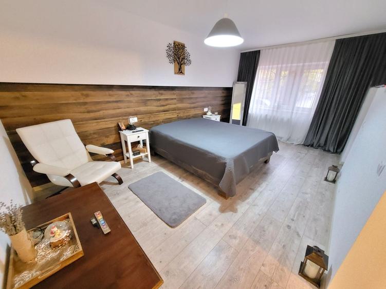 Garsonieră decomandată în Rovine